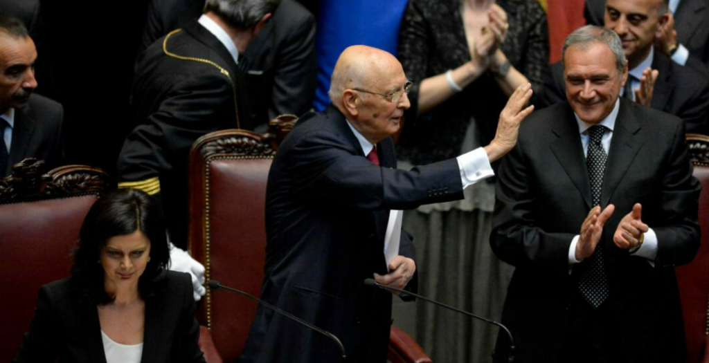 Il Presidente Napolitano a conclusione del discorso per il secondo insediamento
